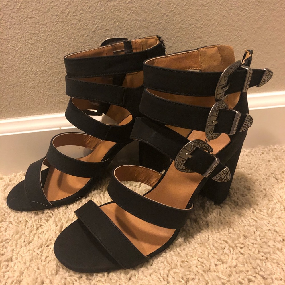 Qupid sandal heels
